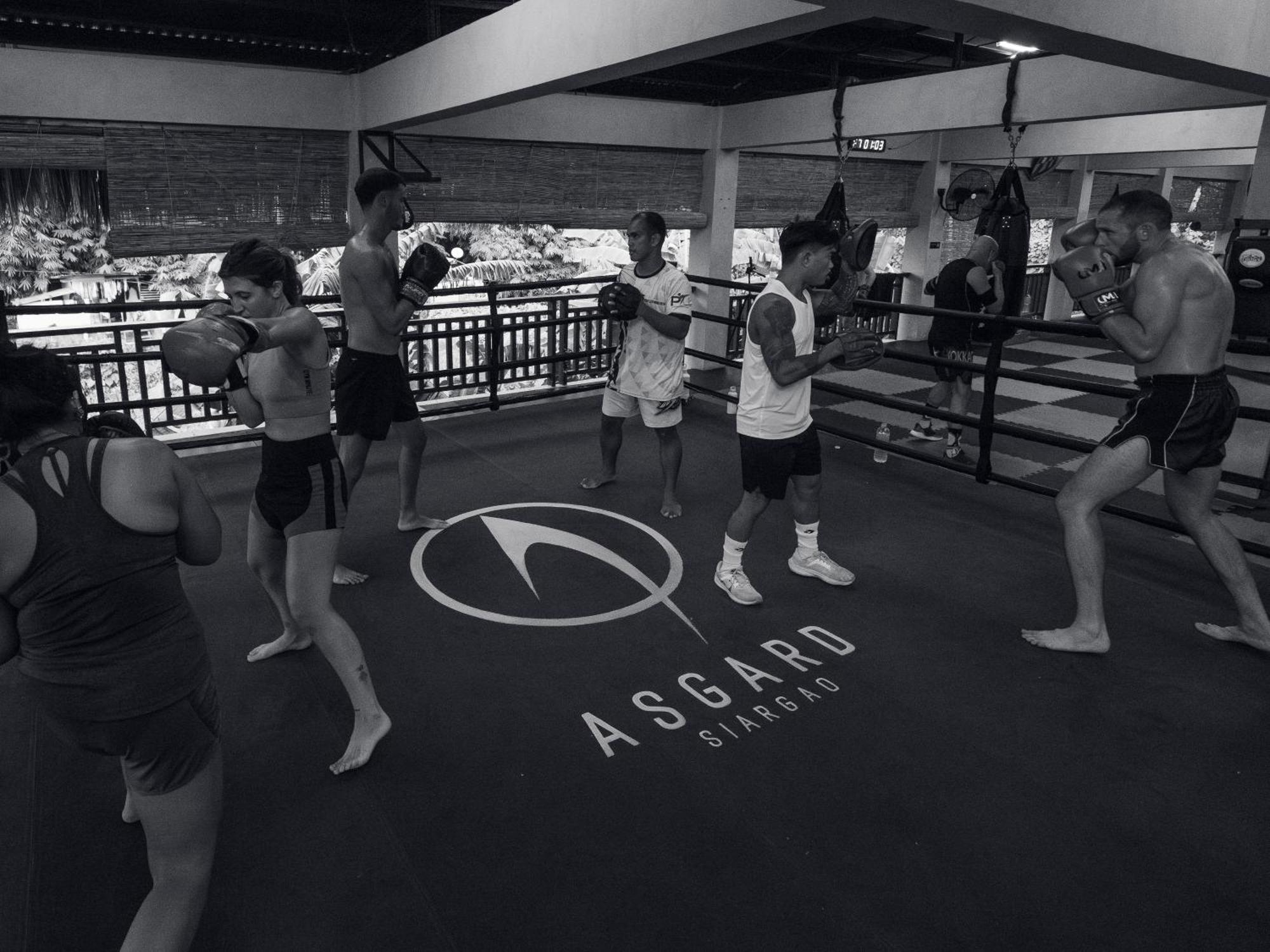 ג'נרל לונה Asgard Resort & Mma Gym מראה חיצוני תמונה